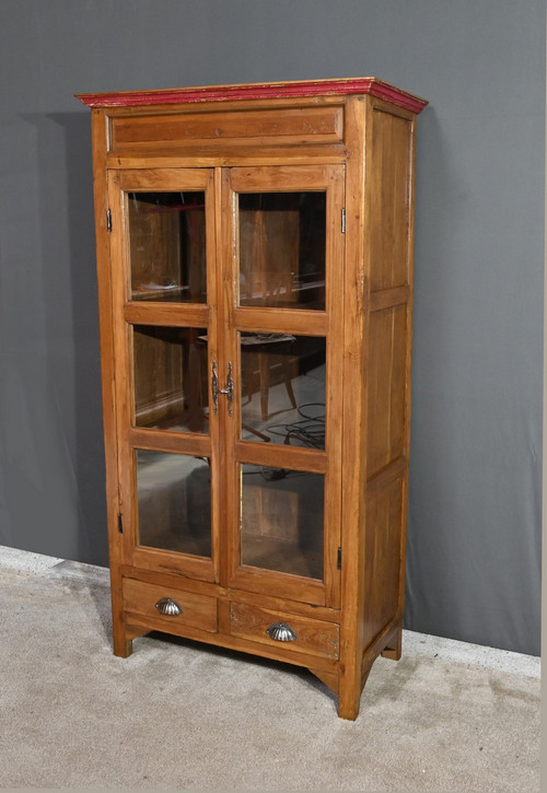 Vetrinetta in teak massiccio, India - Inizio XX secolo