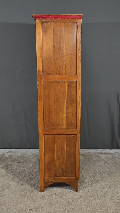 Vetrinetta in teak massiccio, India - Inizio XX secolo