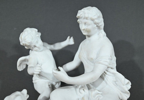 Scultura in biscuit "Venere e Amore" - Fine XIX secolo