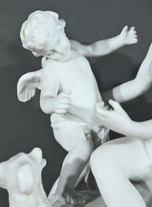 Scultura in biscuit "Venere e Amore" - Fine XIX secolo