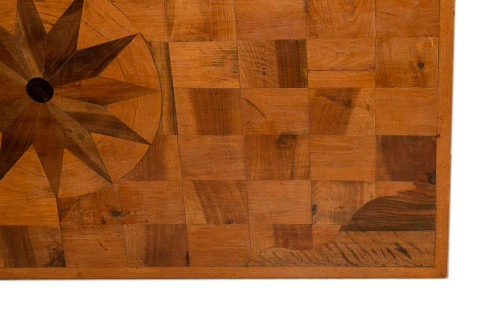 Table Basse en noyer époque Fin XIXe Siècle