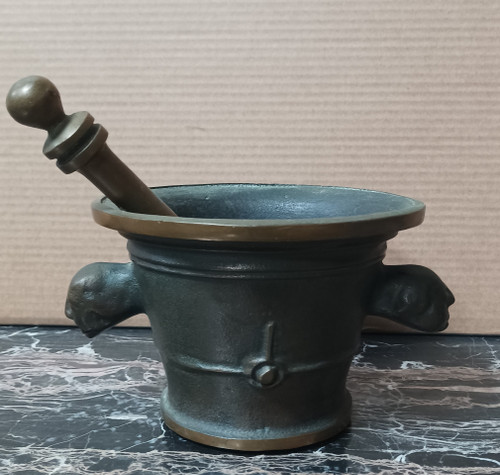Jacques Lauterbach Mortaio e pestello in bronzo 1960