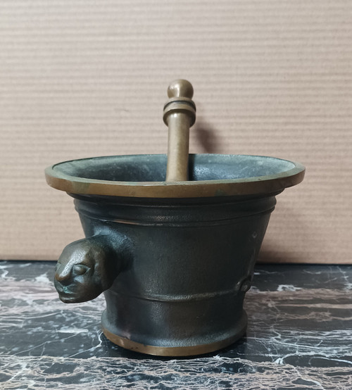 Jacques Lauterbach Mortaio e pestello in bronzo 1960