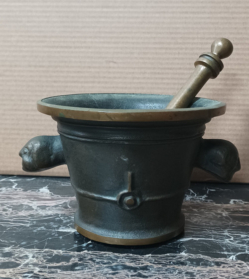 Jacques Lauterbach Mortaio e pestello in bronzo 1960