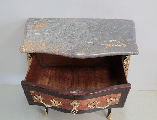 Commode époque Louis XV, estampillée ELLAUME XVIIIe