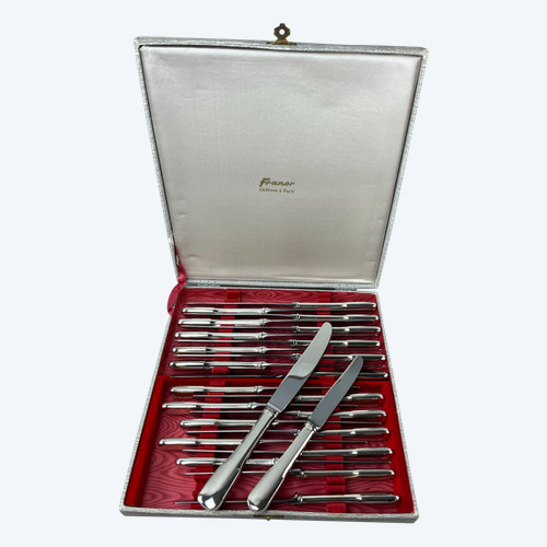 12 table knives and 12 cheese knives uniplat model silver plated metal