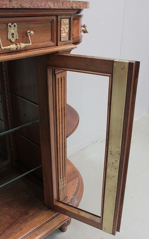 Buffet-Desserte goût Louis XVI en Noyer XIXe