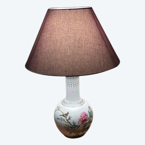 Très belle lampe ancienne en porcelaine de Chine d'époque début XXème vers 1920