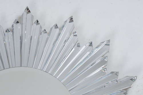 Baccarat. Spiegel "Étoile" aus Kristall, hintergrundbeleuchtet. 21. Jahrhundert.