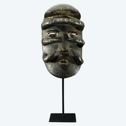 Ouest De La Côte D’ivoire, Peuple Bété, Première Moitié Du XXème Siècle, Superbe Masque En Bois.