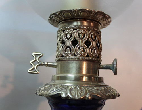 Lampes à Pétrole en Faïence XIXe