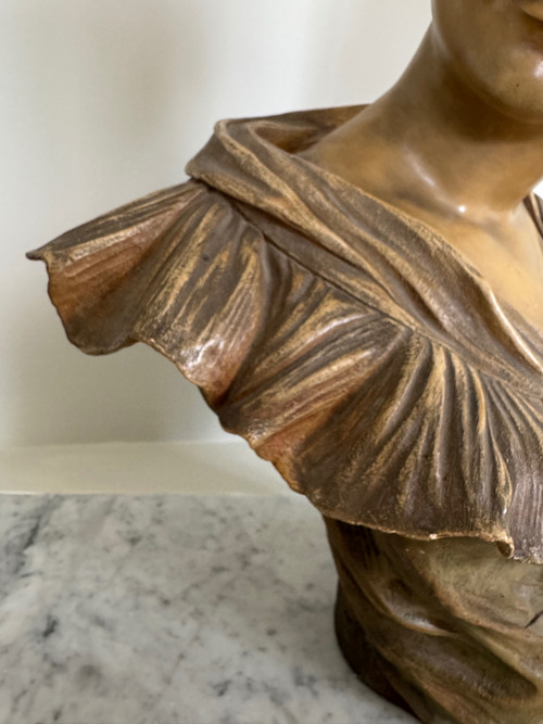 Wunderschöne Büste einer Frau Goldscheider