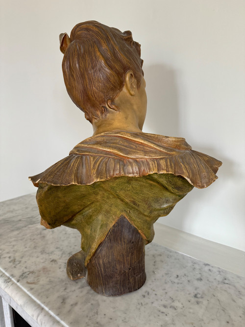 Wunderschöne Büste einer Frau Goldscheider