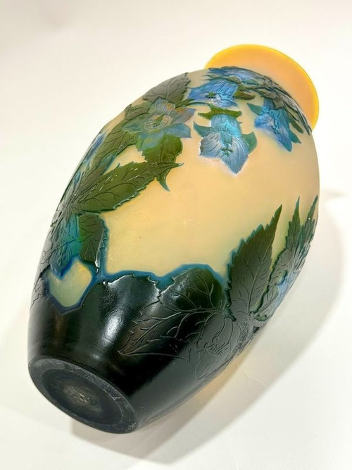 Vaso Emile Gallé “Aux Gentianes”
