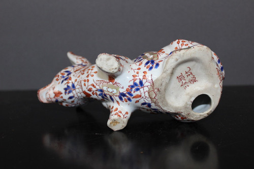 Maiale in porcellana Imari, Giappone, fine del XIX secolo