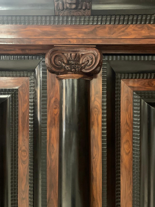 Armoire Louis XIII