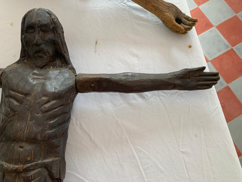 Grande Cristo romanico rustico