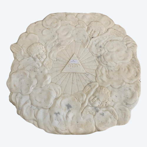 Flachrelief aus Marmor