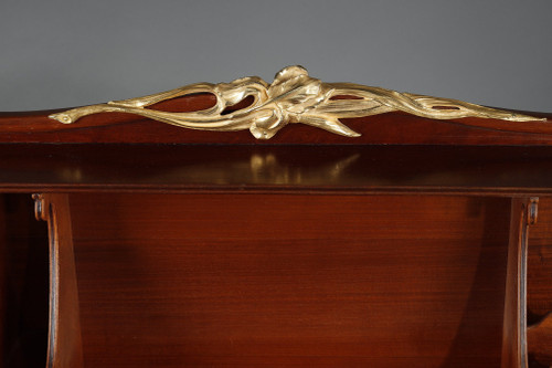 ART NOUVEAU MAHOGANY AND MAHOGANY VENEER STEPPED DESK