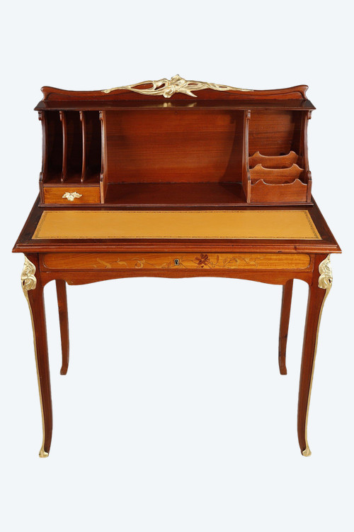 ART NOUVEAU MAHOGANY AND MAHOGANY VENEER STEPPED DESK