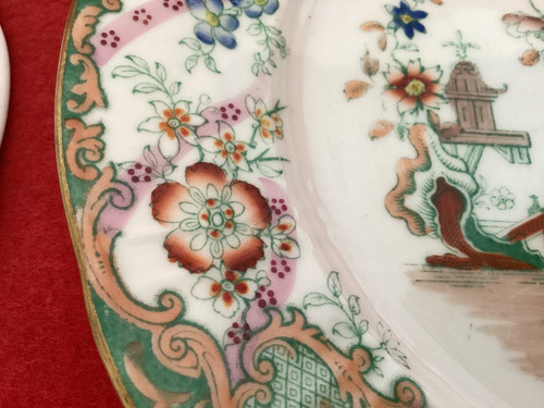 Series of five plates