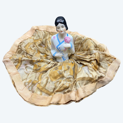 HALF FIGURE