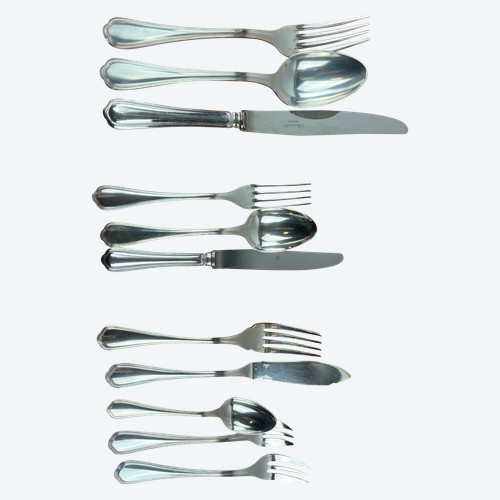 Christofle 132-piece SPATOURS model canteen