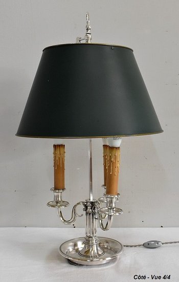  Importante Lampada Porta Acqua Calda in Metallo Argentato, gusto Luigi XVI - Fine XIX secolo