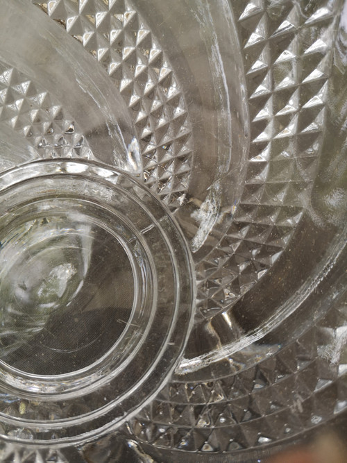 Schale auf Fuß in farblosem Kristall Baccarat Modell Serpentine