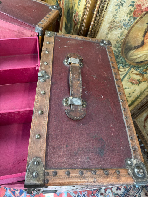 1920S BOAT OR TRAVEL TRUNK