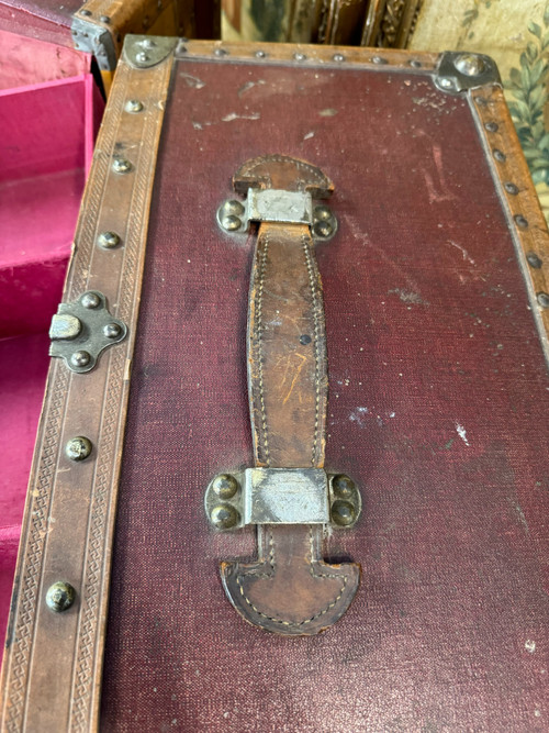 1920S BOAT OR TRAVEL TRUNK