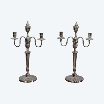 Coppia di candelabri in bronzo argentato - anni '60