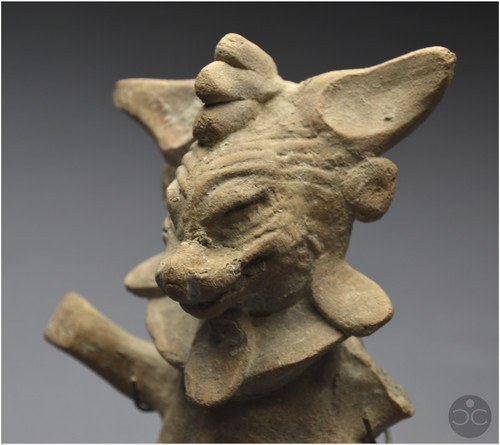 Messico, 450 - 750 d.C., cultura di Veracruz, fischietto rituale antropo-zoomorfo, terracotta