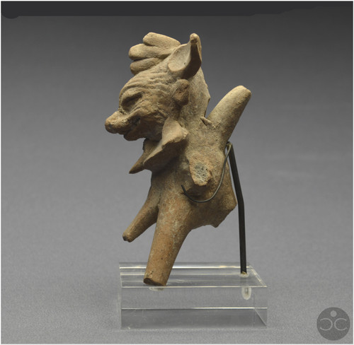 Messico, 450 - 750 d.C., cultura di Veracruz, fischietto rituale antropo-zoomorfo, terracotta