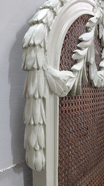 Bedeutende cremefarbene Wandgarderobe, mit Spiegel und Cannage, Louis XVI-Geschmack - 1900