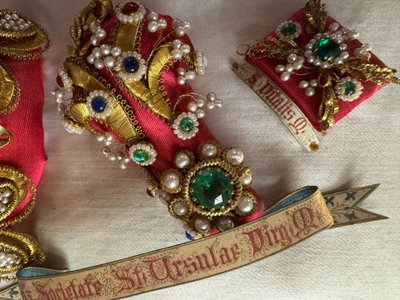 Remarkable Chasse De La Compagnie Sainte Ursule - 19th century