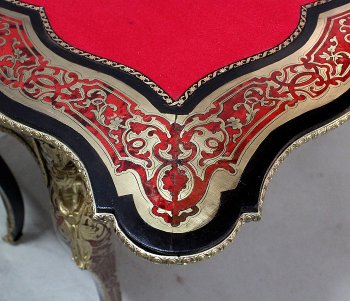 Table de Jeux en Marqueterie `Boulle`, époque Napoléon III - Milieu XIXe