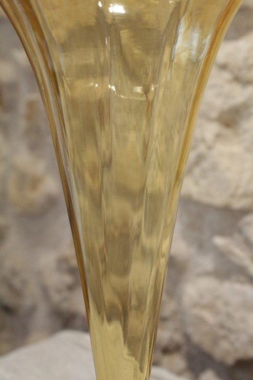 Yellow and blue glass vase from the Portieux crystal glassworks, late 19th century
