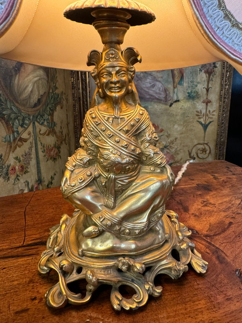 PAIRE DE LAMPES A POSER STYLES LOUIS XV