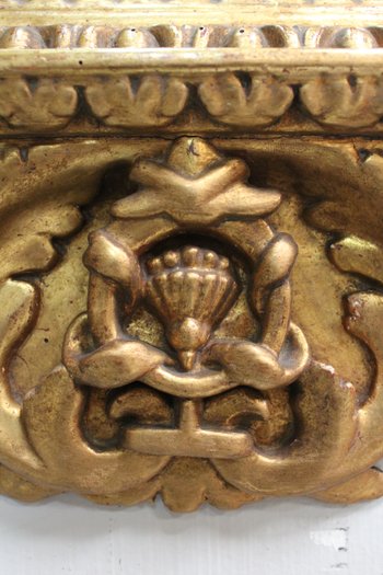 Small Golden Wood Mirror With Winged Animal Decorations - Late 19th Century