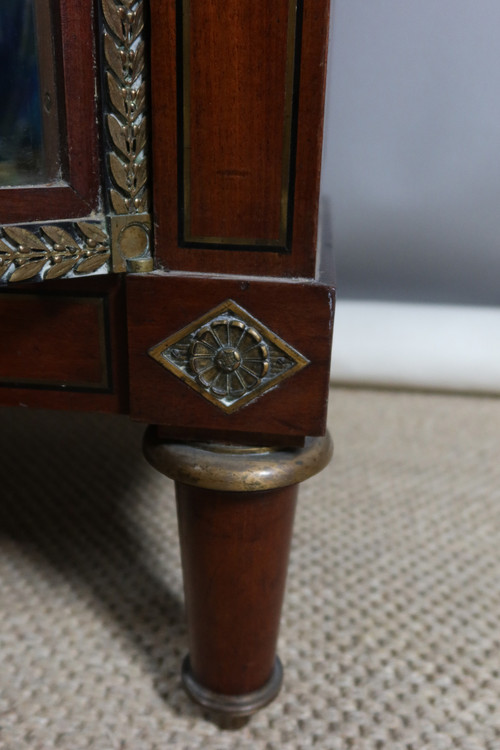 Vitrine aus Mahagoni Ende 19.