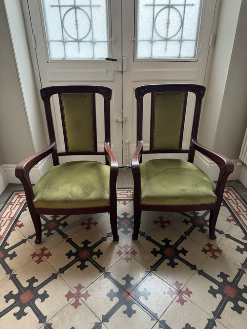 Coppia di poltrone Art Nouveau in mogano