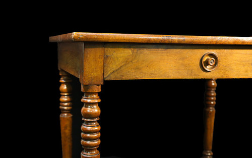 Small 19th century  Louis Philippe walnut table 
