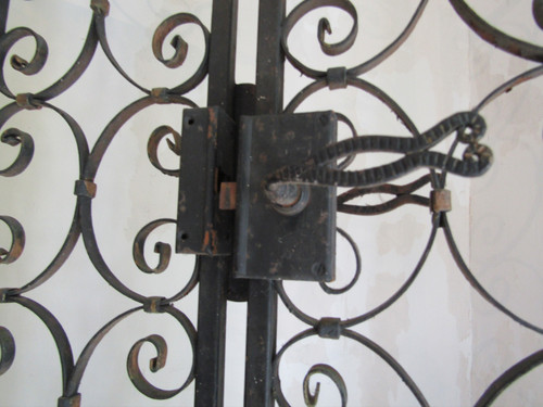 Grilles de porte