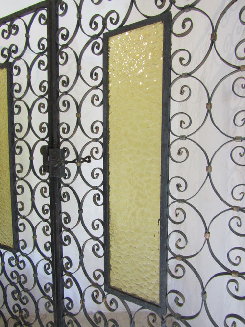 Grilles de porte