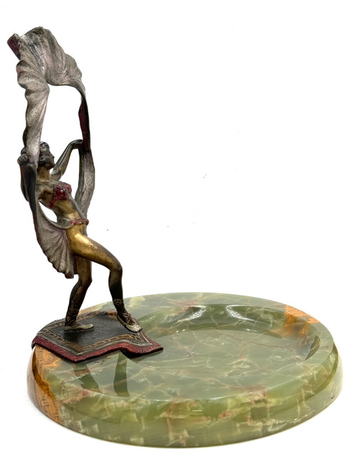 Tasca erotica in bronzo da Vienna