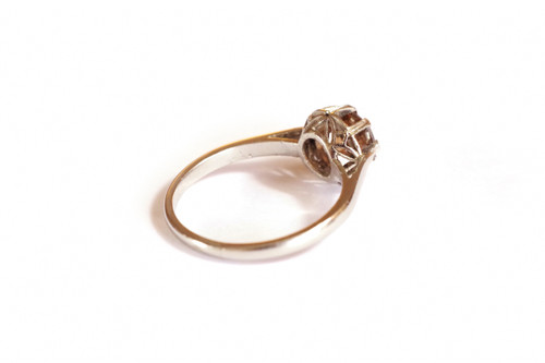 Solitario con diamante Fancy Cognac, anello solitario in platino