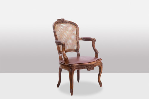 Pair of “cabriolet” armchairs in walnut and canework. Louis XV period. LS5209325/2750/4