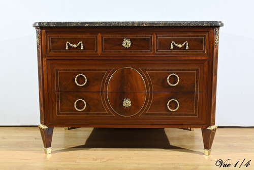Rare Commode en Acajou, époque Louis XVI – 2ème Partie XVIIIe