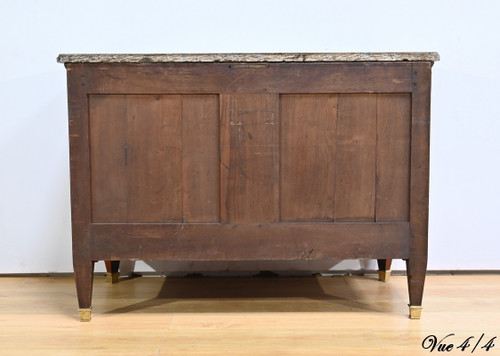 Rare Commode en Acajou, époque Louis XVI – 2ème Partie XVIIIe